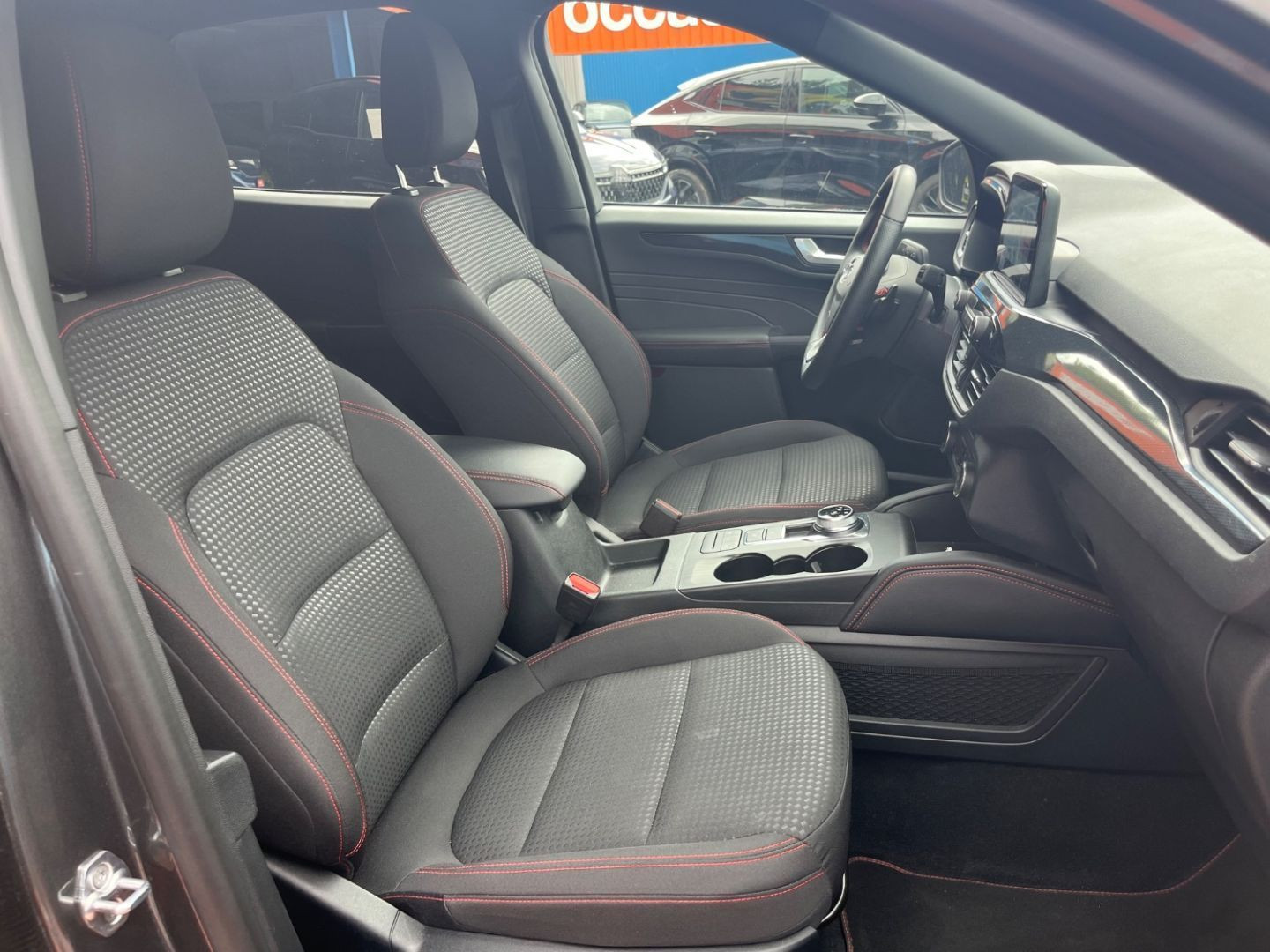 FORD Kuga en vente à Cahors chez votre mandataire automobile