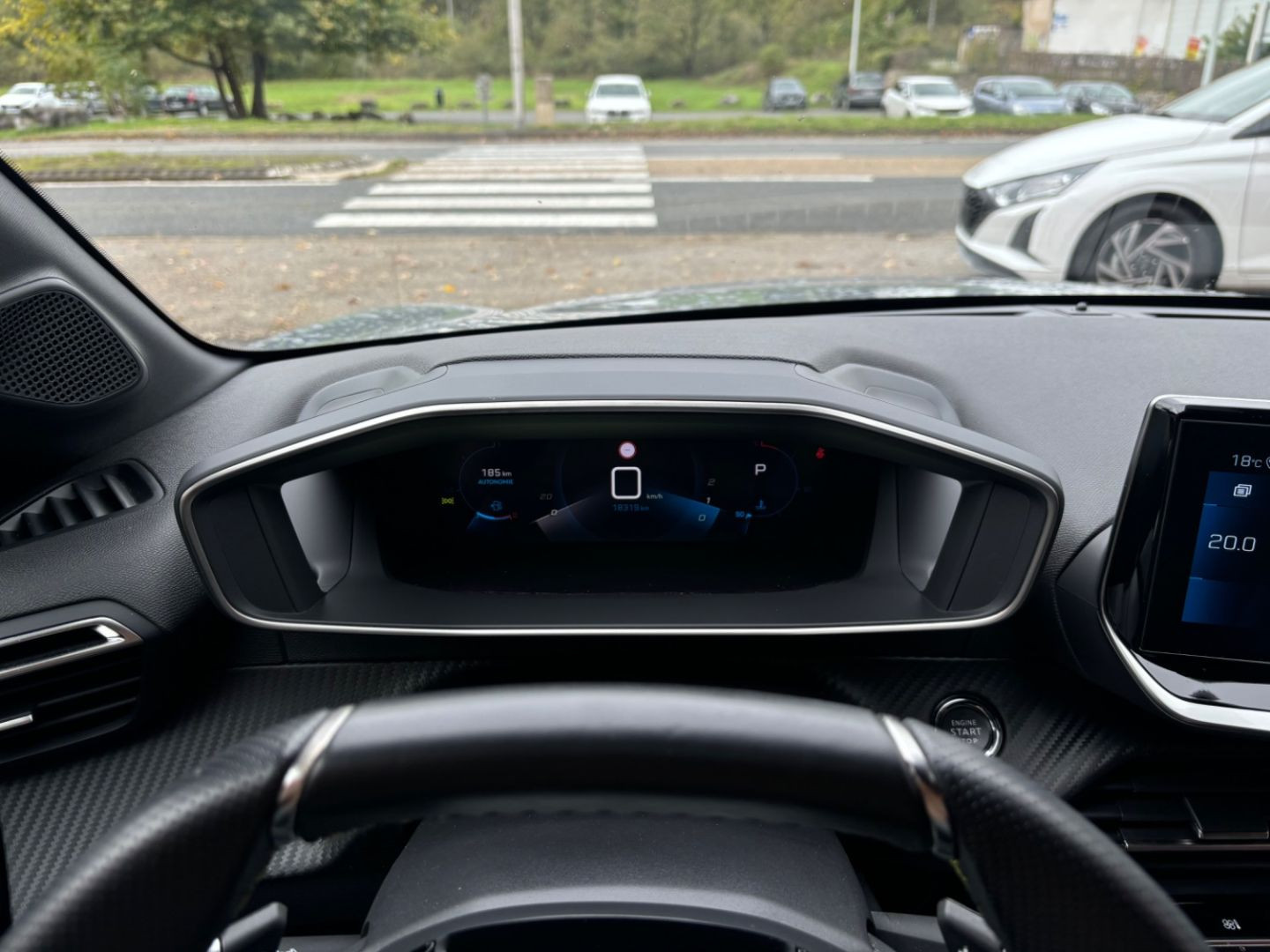 PEUGEOT 208 en vente à Cahors chez votre mandataire automobile