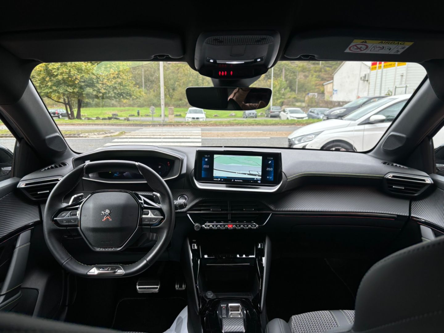 PEUGEOT 208 en vente à Cahors chez votre mandataire automobile