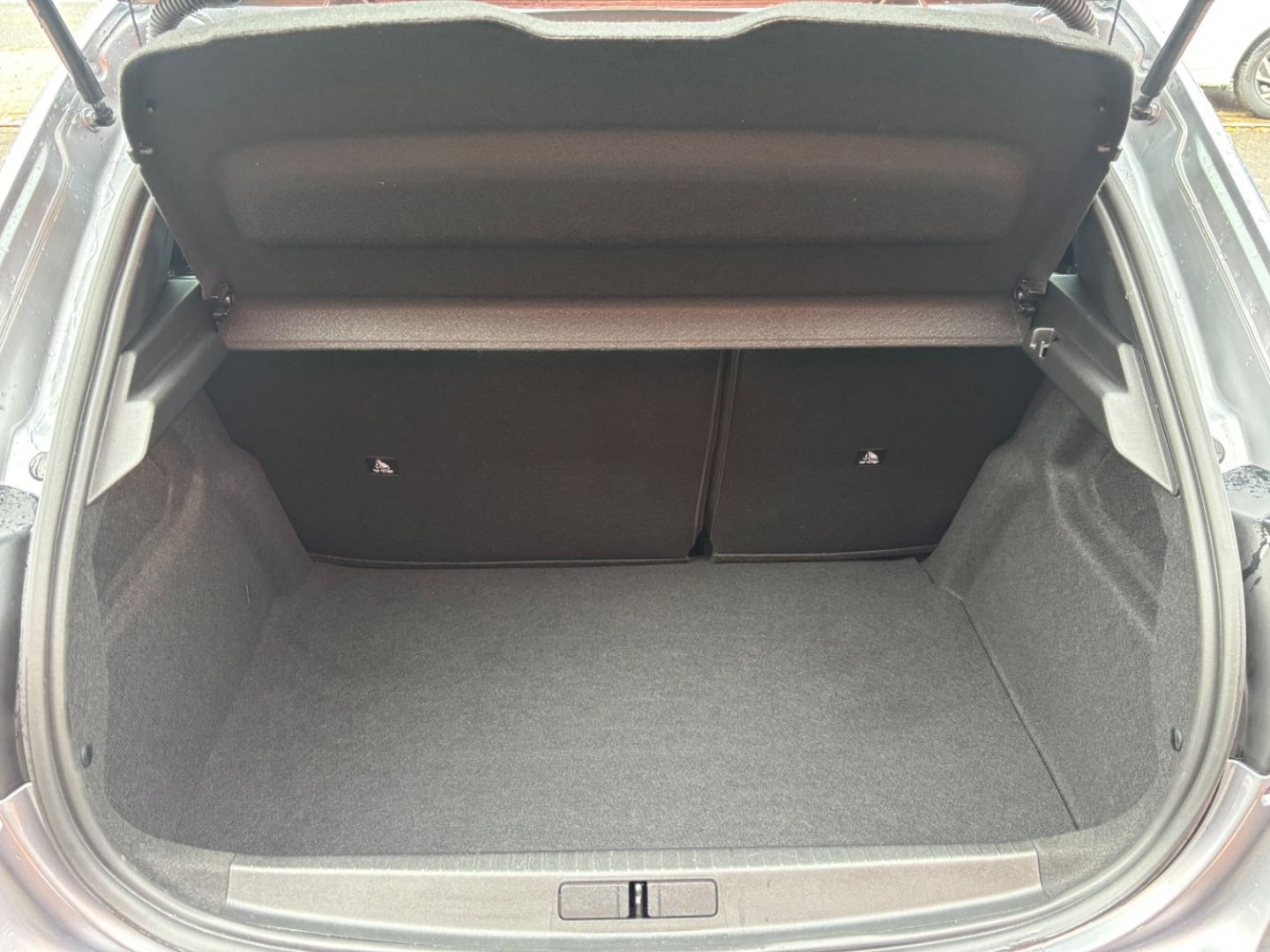 PEUGEOT 208 en vente à Cahors chez votre mandataire automobile