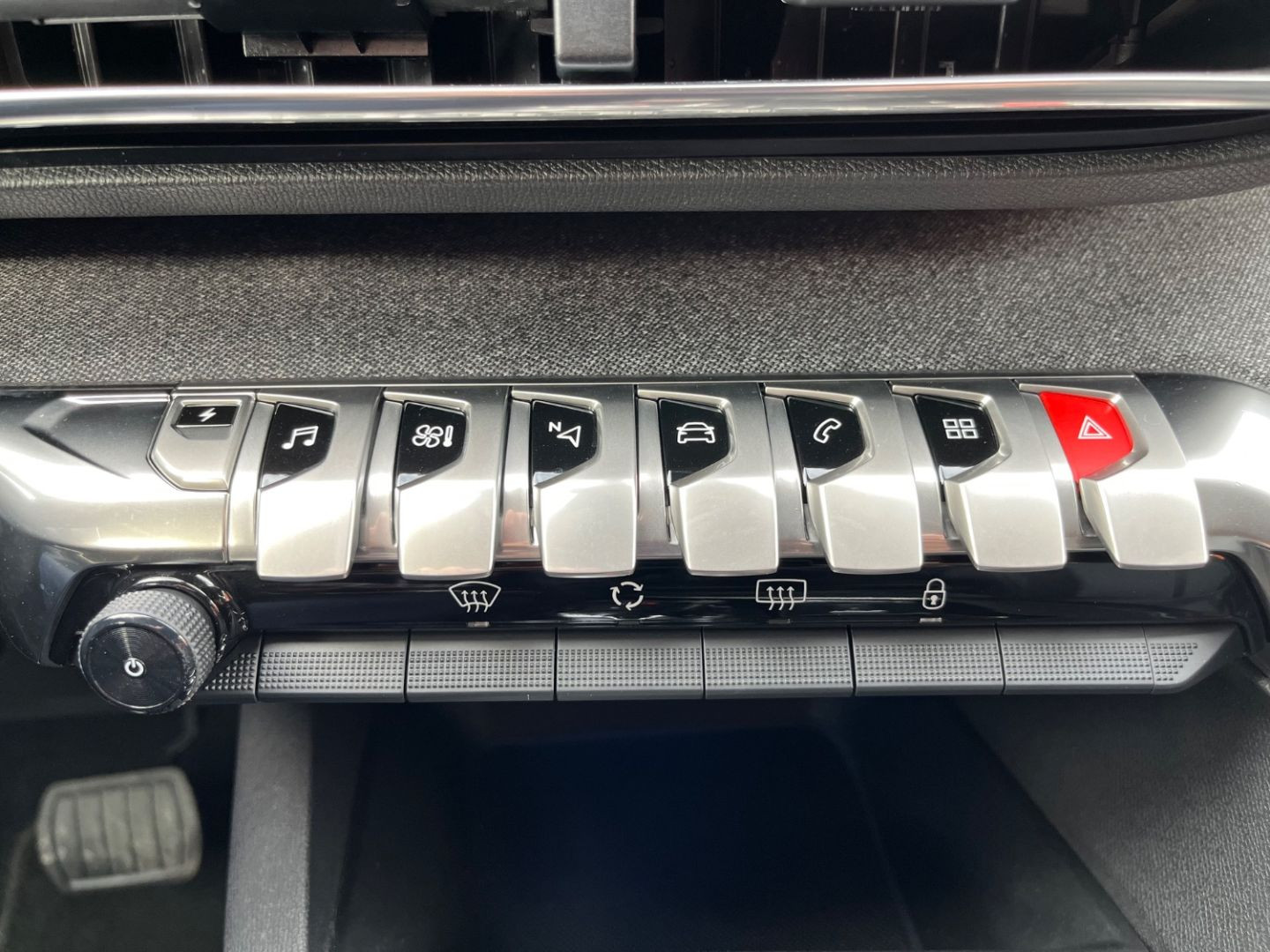 PEUGEOT 3008 en vente à Cahors chez votre mandataire automobile