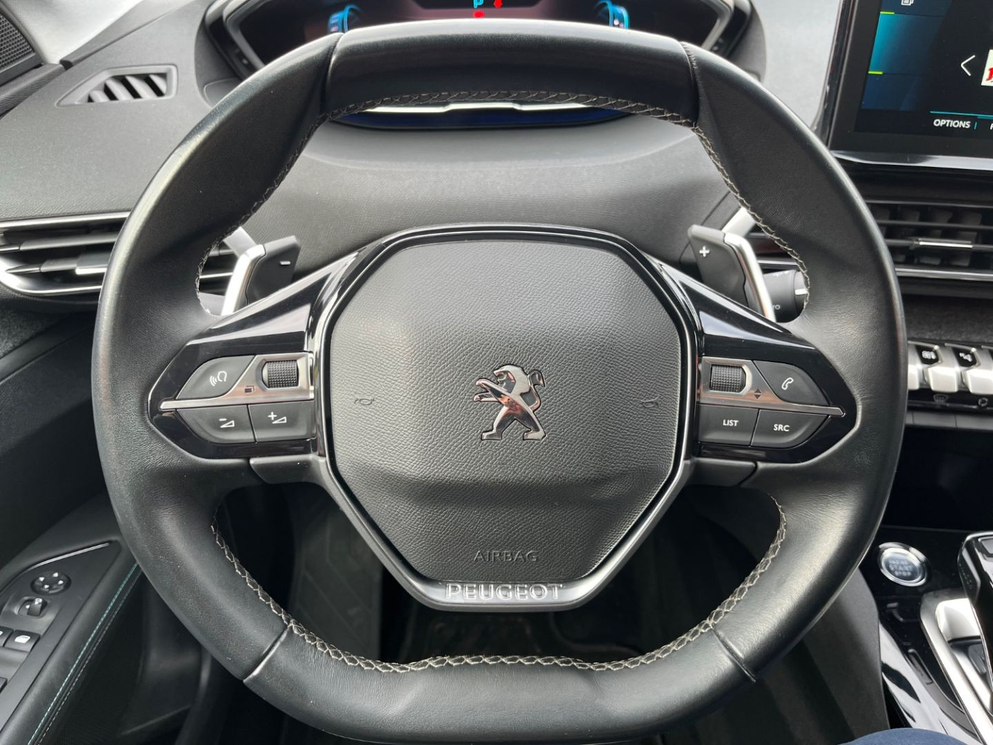 PEUGEOT 3008 en vente à Cahors chez votre mandataire automobile