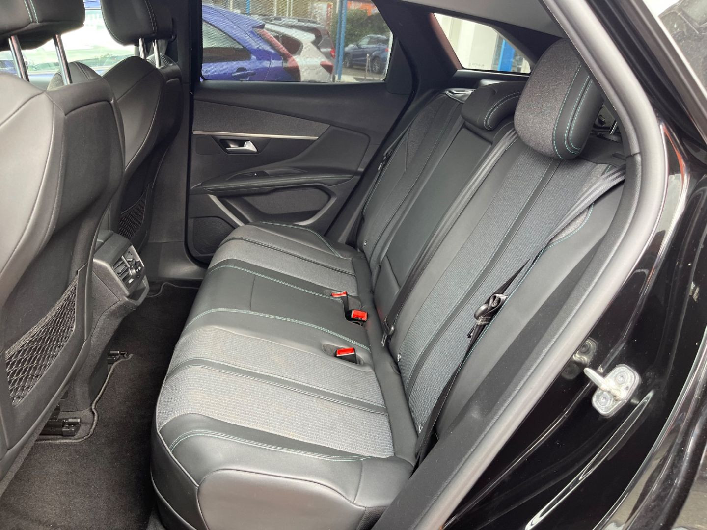 PEUGEOT 3008 en vente à Cahors chez votre mandataire automobile