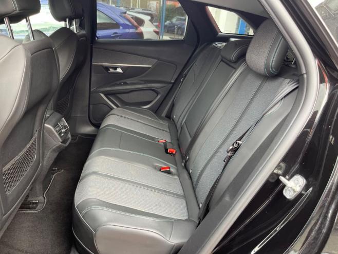 PEUGEOT 3008 en vente à Cahors chez votre mandataire automobile