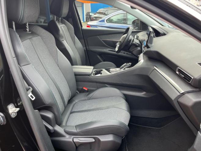 PEUGEOT 3008 en vente à Cahors chez votre mandataire automobile