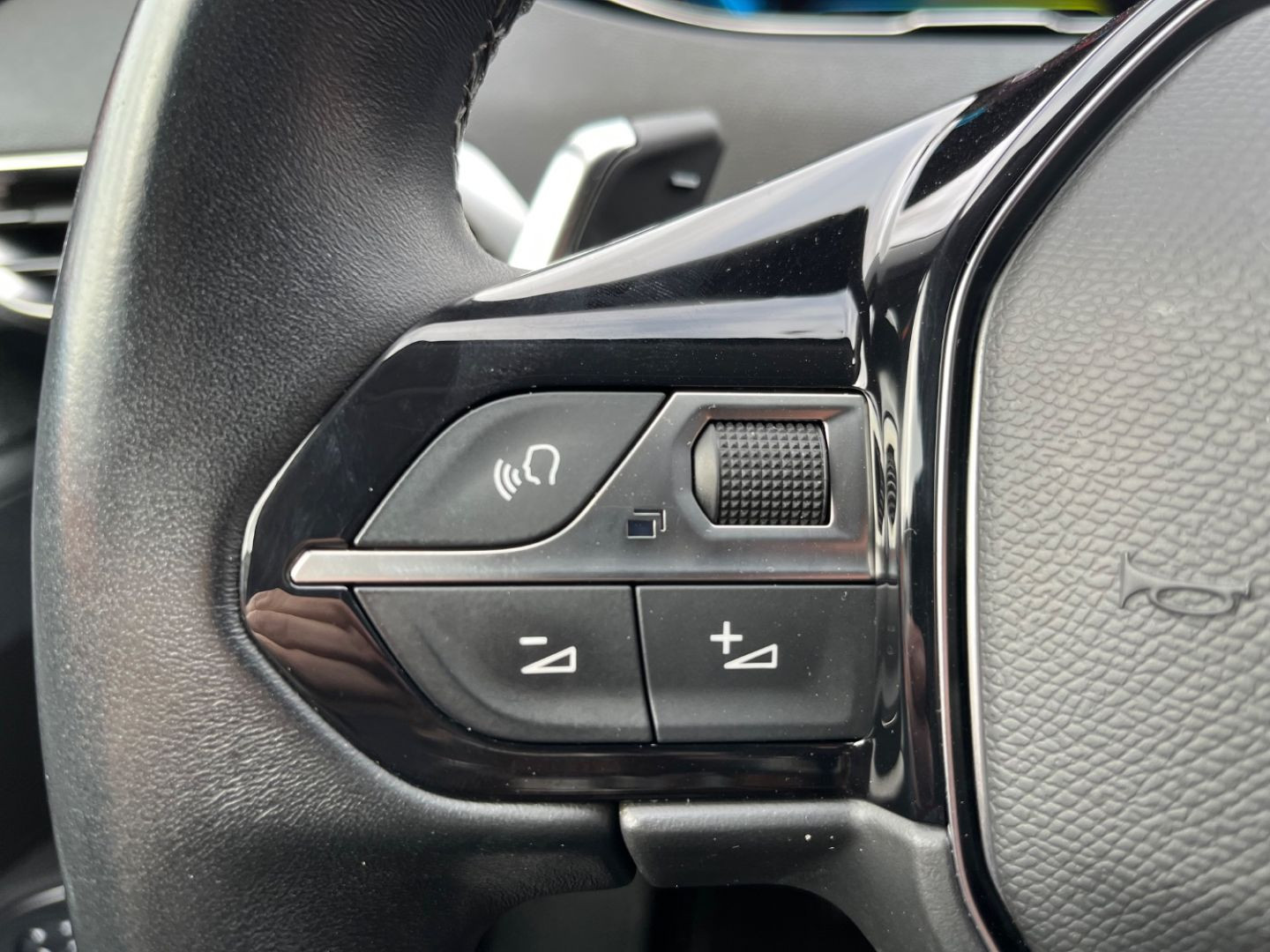 PEUGEOT 3008 en vente à Cahors chez votre mandataire automobile