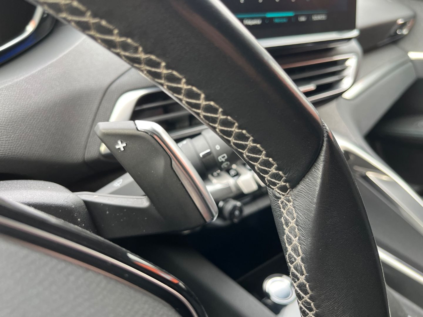 PEUGEOT 3008 en vente à Cahors chez votre mandataire automobile