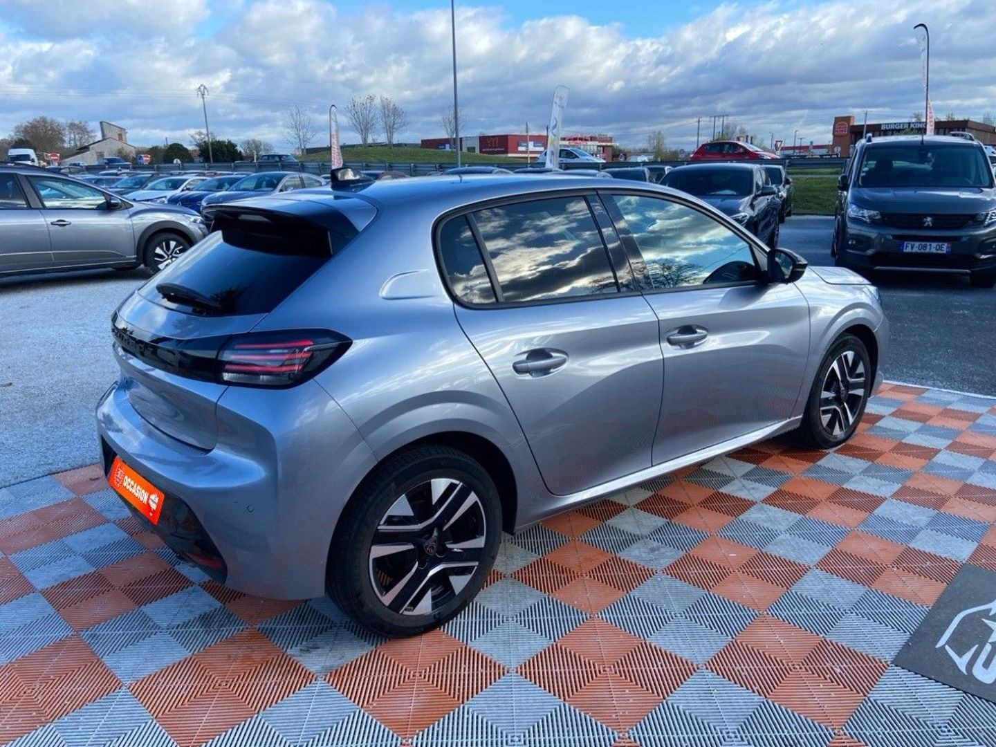 PEUGEOT 208 en vente à Cahors chez votre mandataire automobile