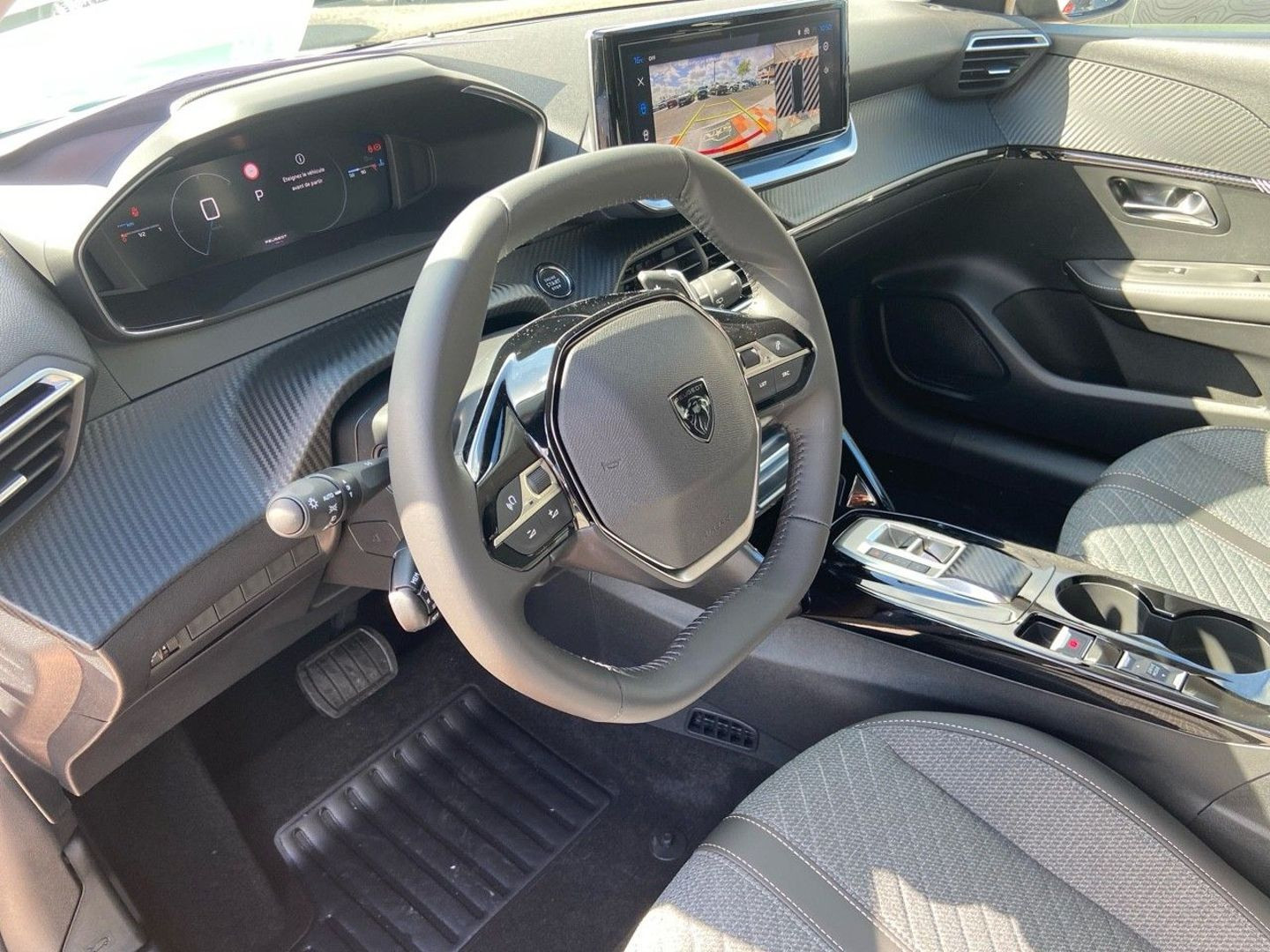 PEUGEOT 208 en vente à Cahors chez votre mandataire automobile