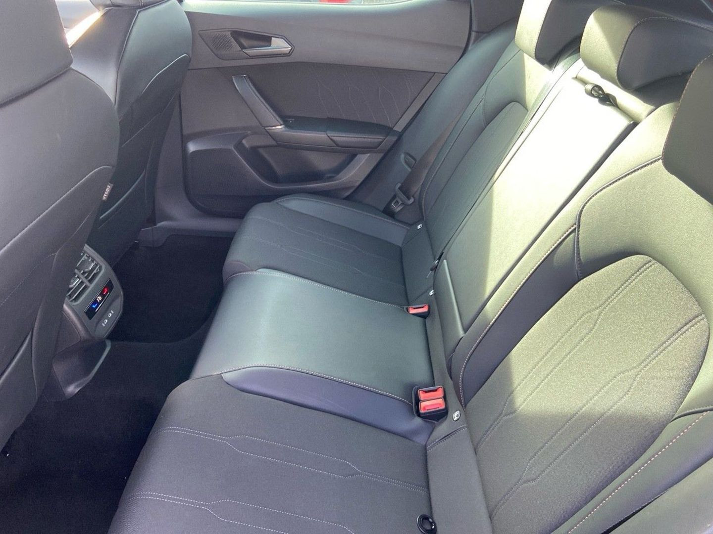 CUPRA Leon en vente à Cahors chez votre mandataire automobile