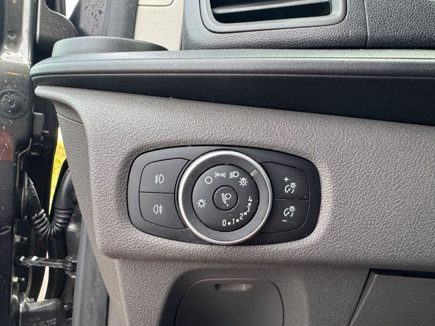 FORD TRANSIT CUSTOM CABINE APPROFONDIE en vente à Cahors chez votre mandataire automobile