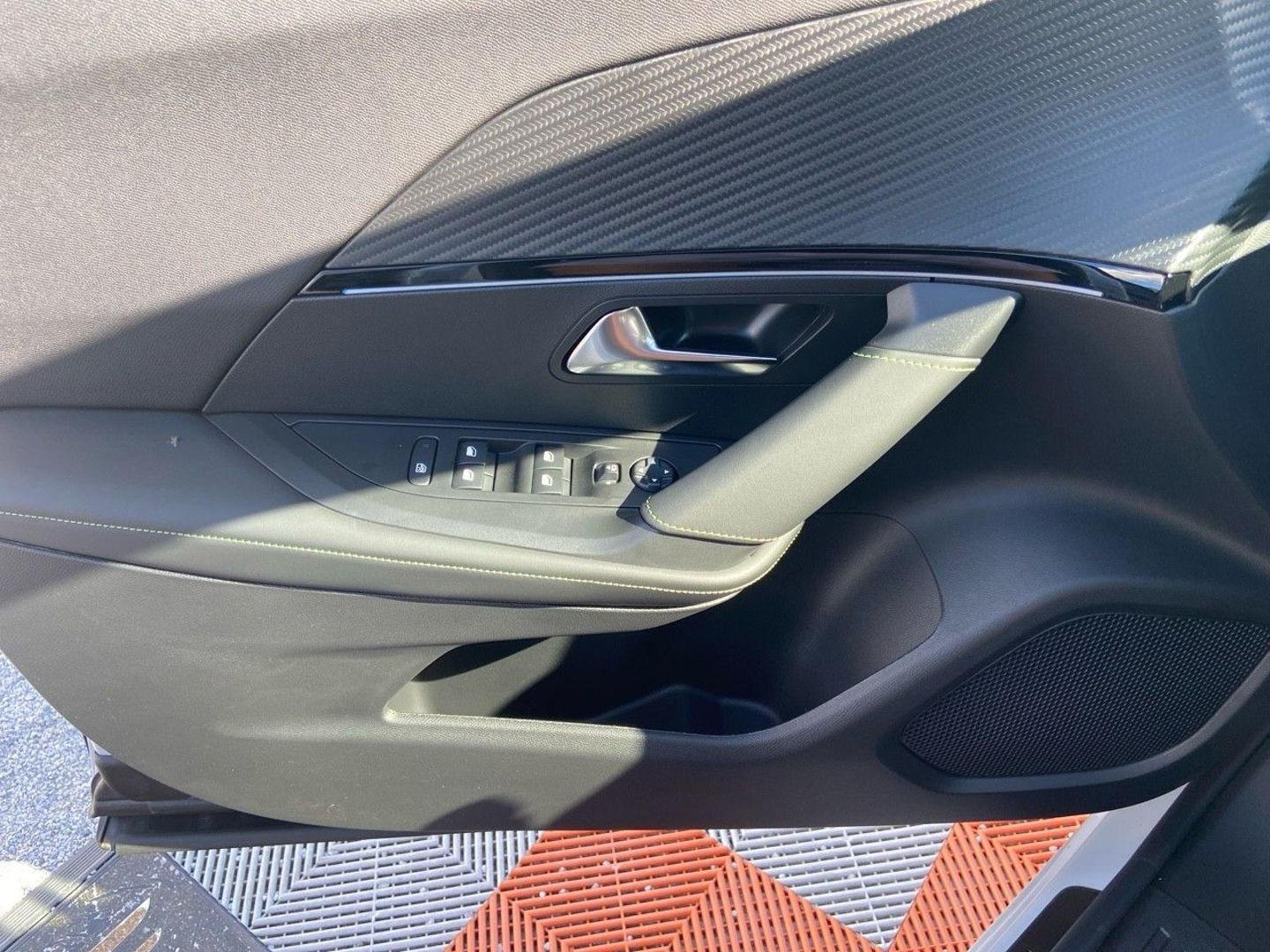 PEUGEOT 2008 en vente à Cahors chez votre mandataire automobile