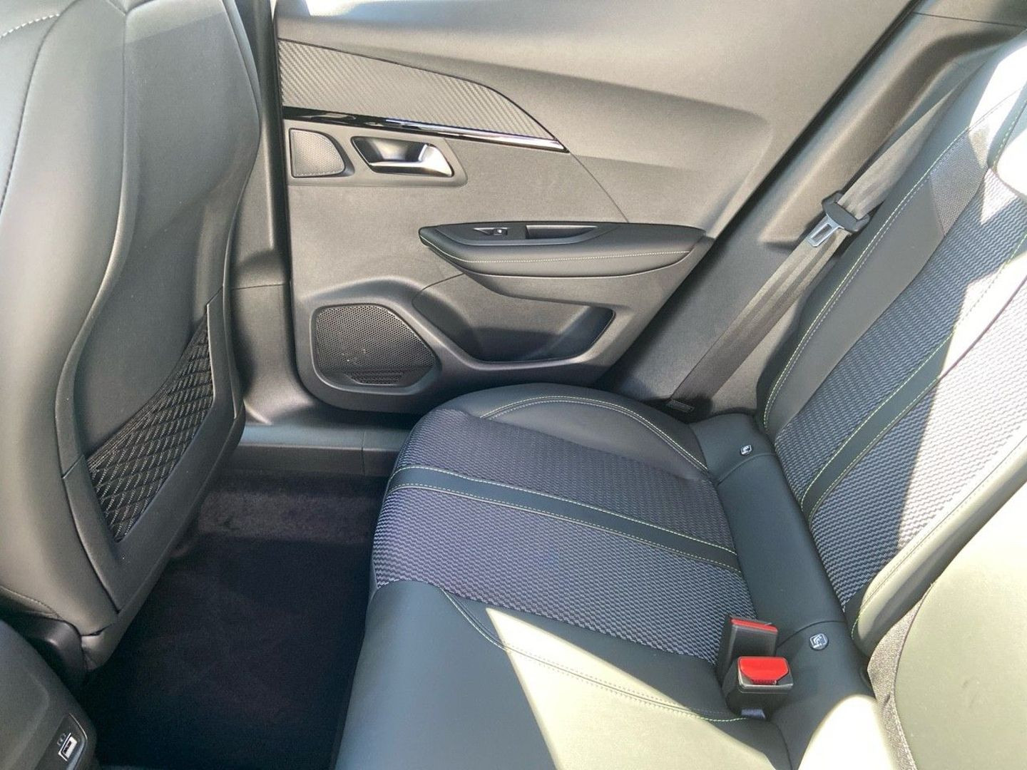 PEUGEOT 2008 en vente à Cahors chez votre mandataire automobile