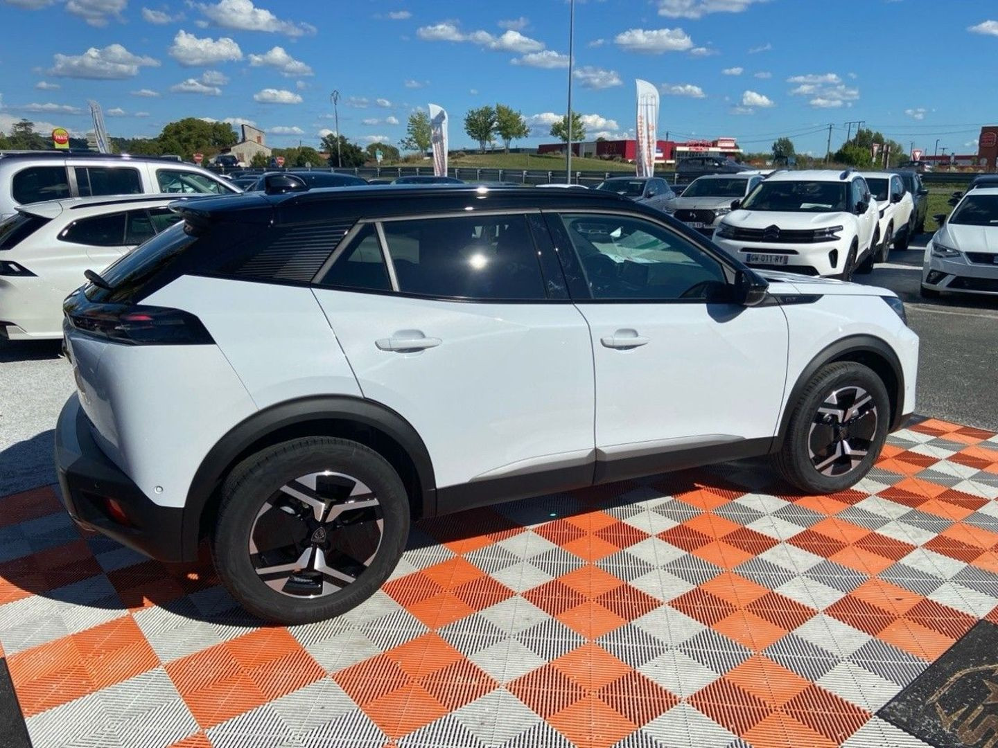 PEUGEOT 2008 en vente à Cahors chez votre mandataire automobile