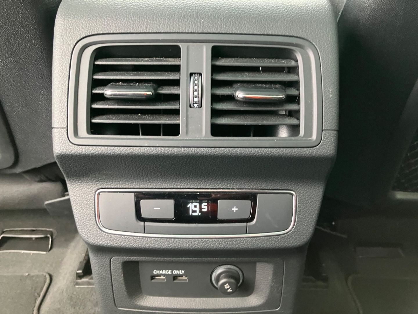 AUDI Q5 Sportback en vente à Cahors chez votre mandataire automobile