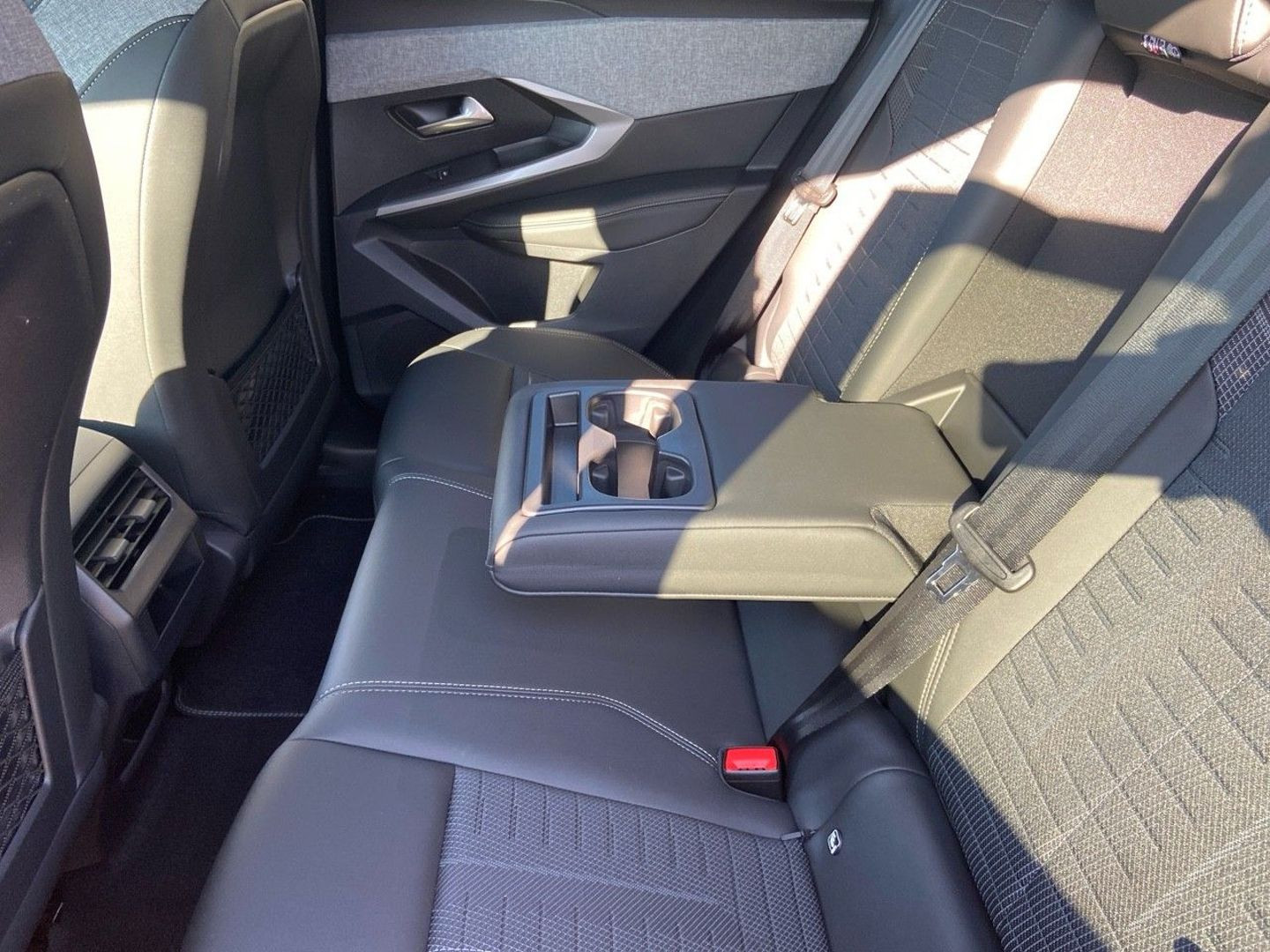 PEUGEOT 3008 en vente à Cahors chez votre mandataire automobile