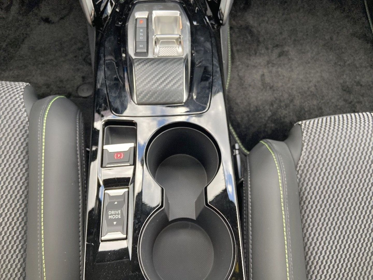 PEUGEOT 208 en vente à Cahors chez votre mandataire automobile