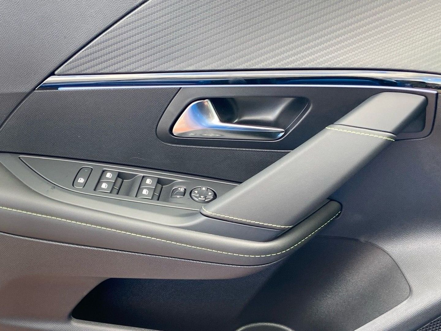 PEUGEOT 208 en vente à Cahors chez votre mandataire automobile