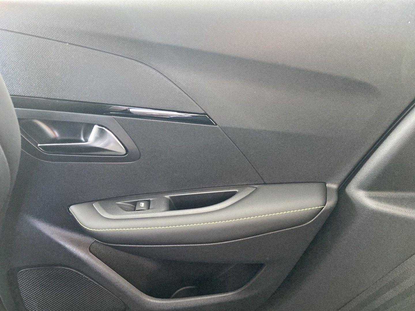 PEUGEOT 208 en vente à Cahors chez votre mandataire automobile