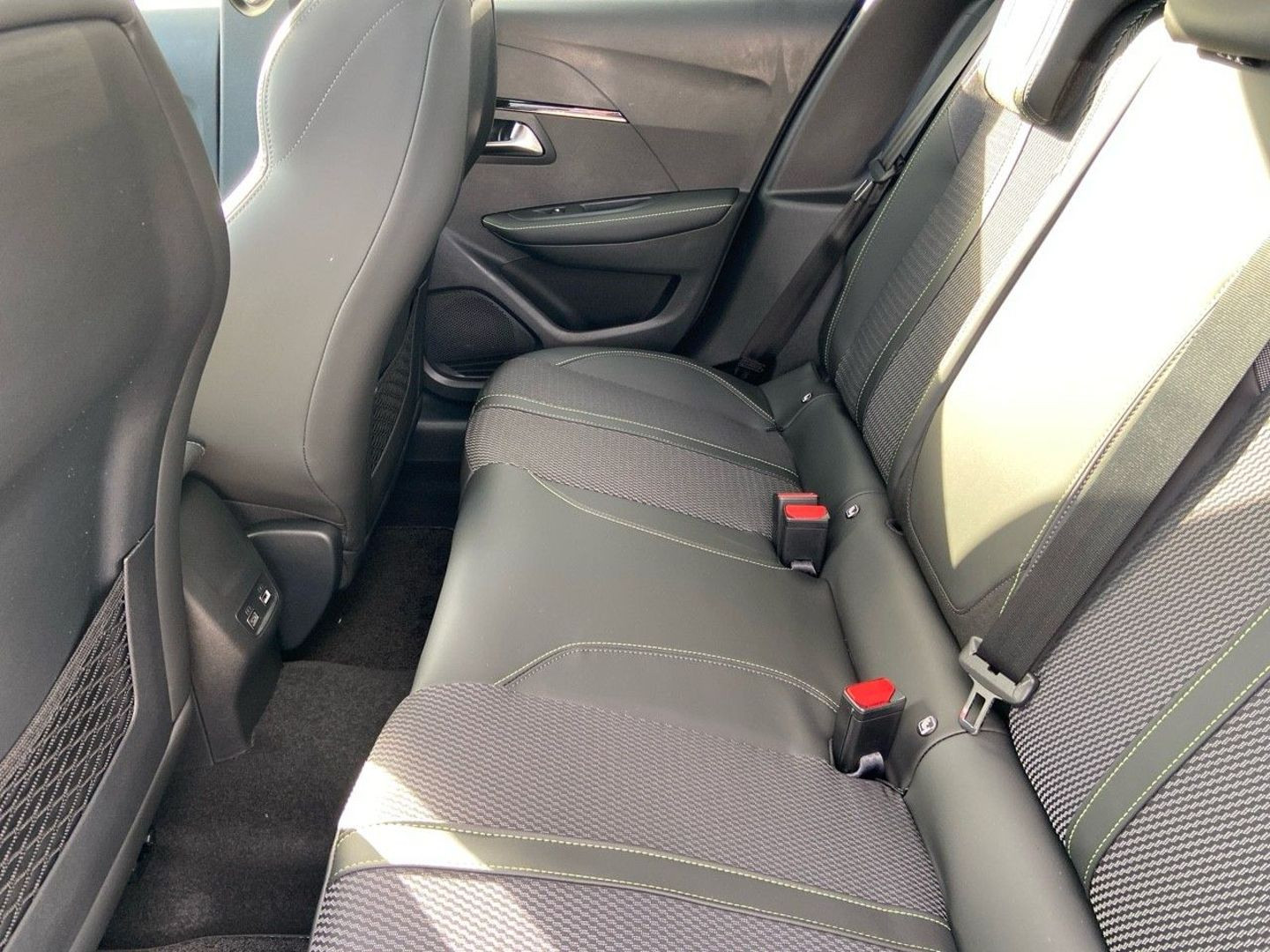 PEUGEOT 208 en vente à Cahors chez votre mandataire automobile