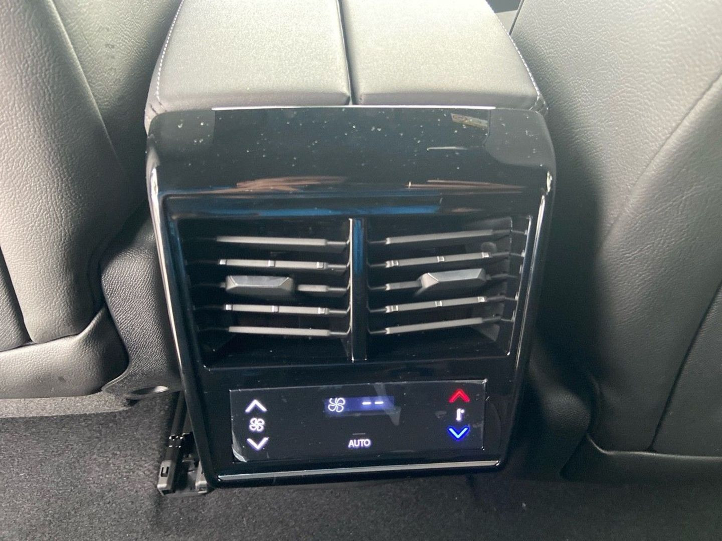 DS DS7 en vente à Cahors chez votre mandataire automobile