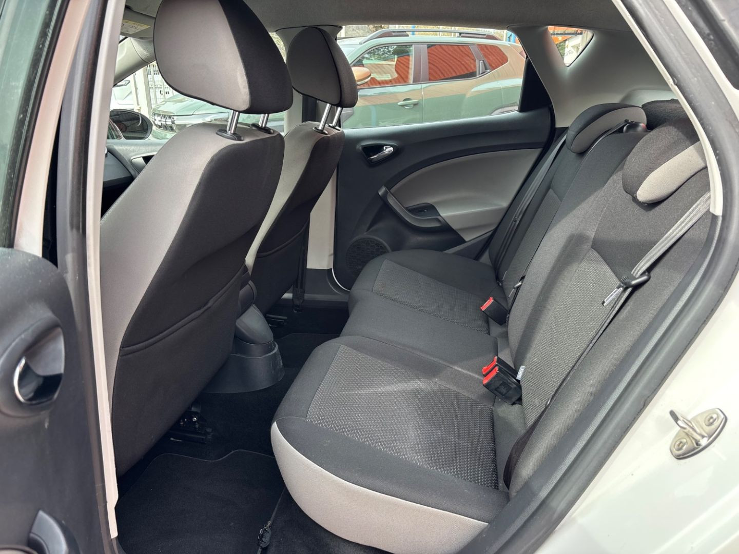 SEAT Ibiza en vente à Cahors chez votre mandataire automobile