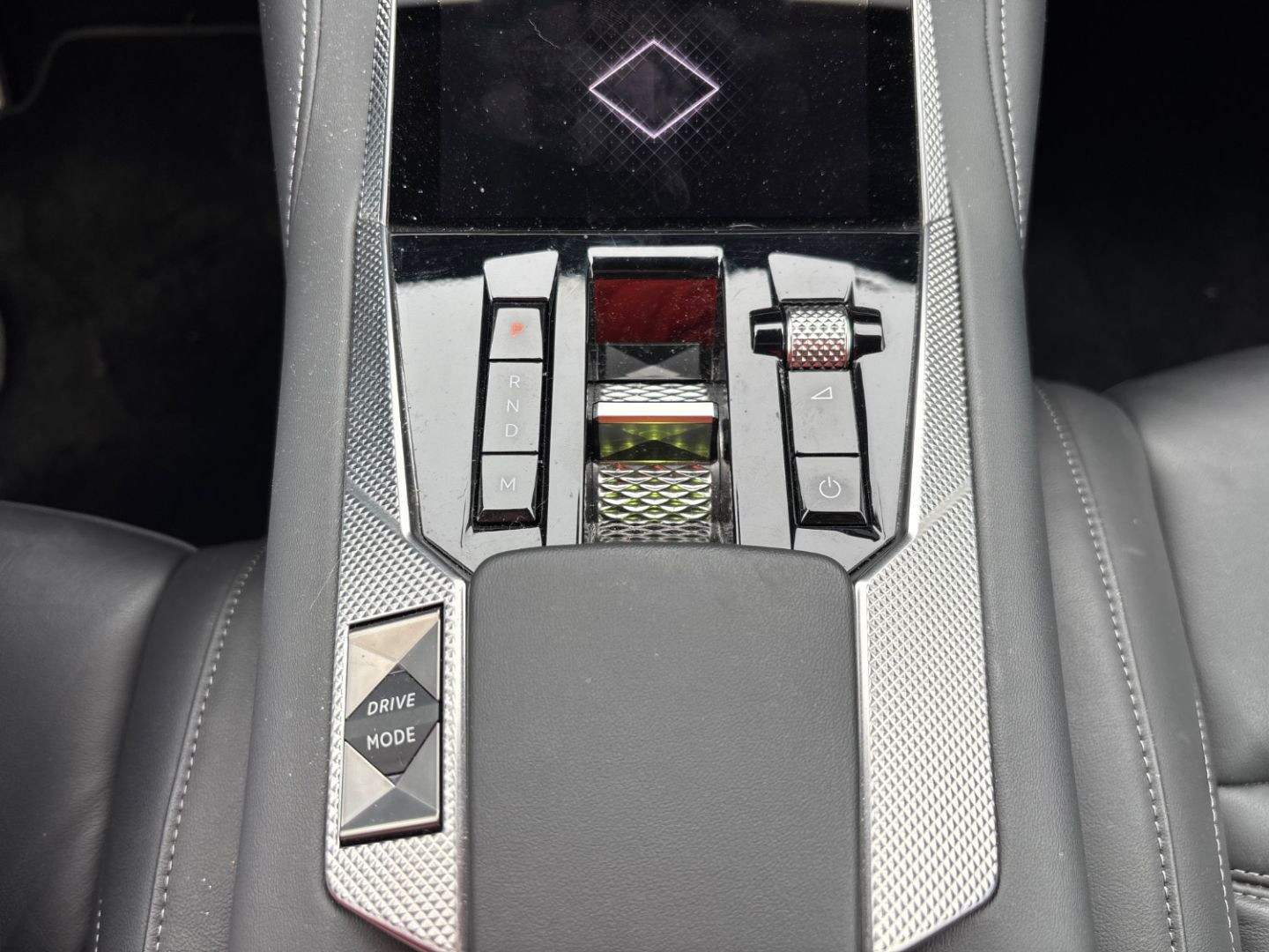 DS DS4 en vente à Cahors chez votre mandataire automobile