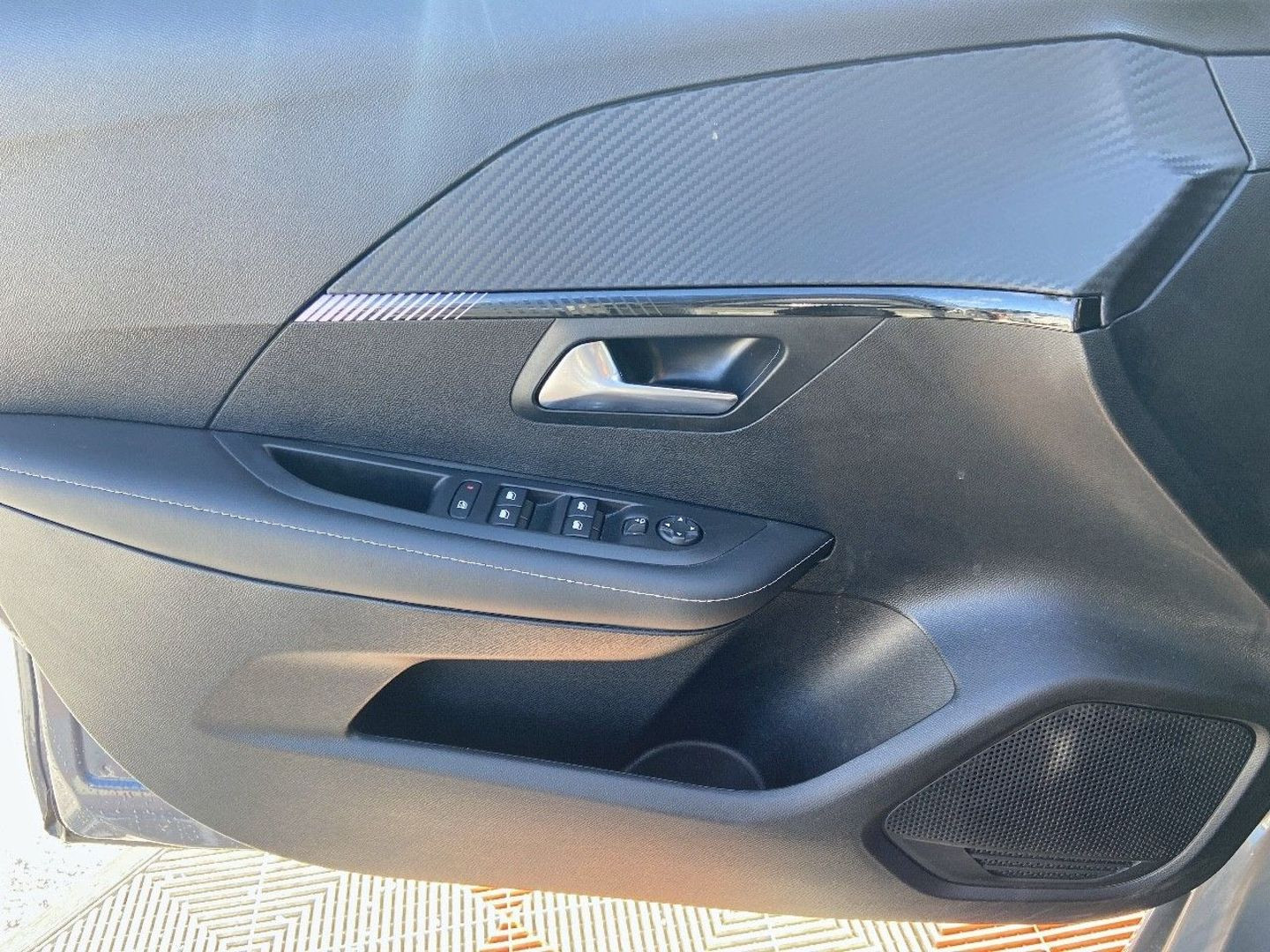 PEUGEOT 208 en vente à Cahors chez votre mandataire automobile