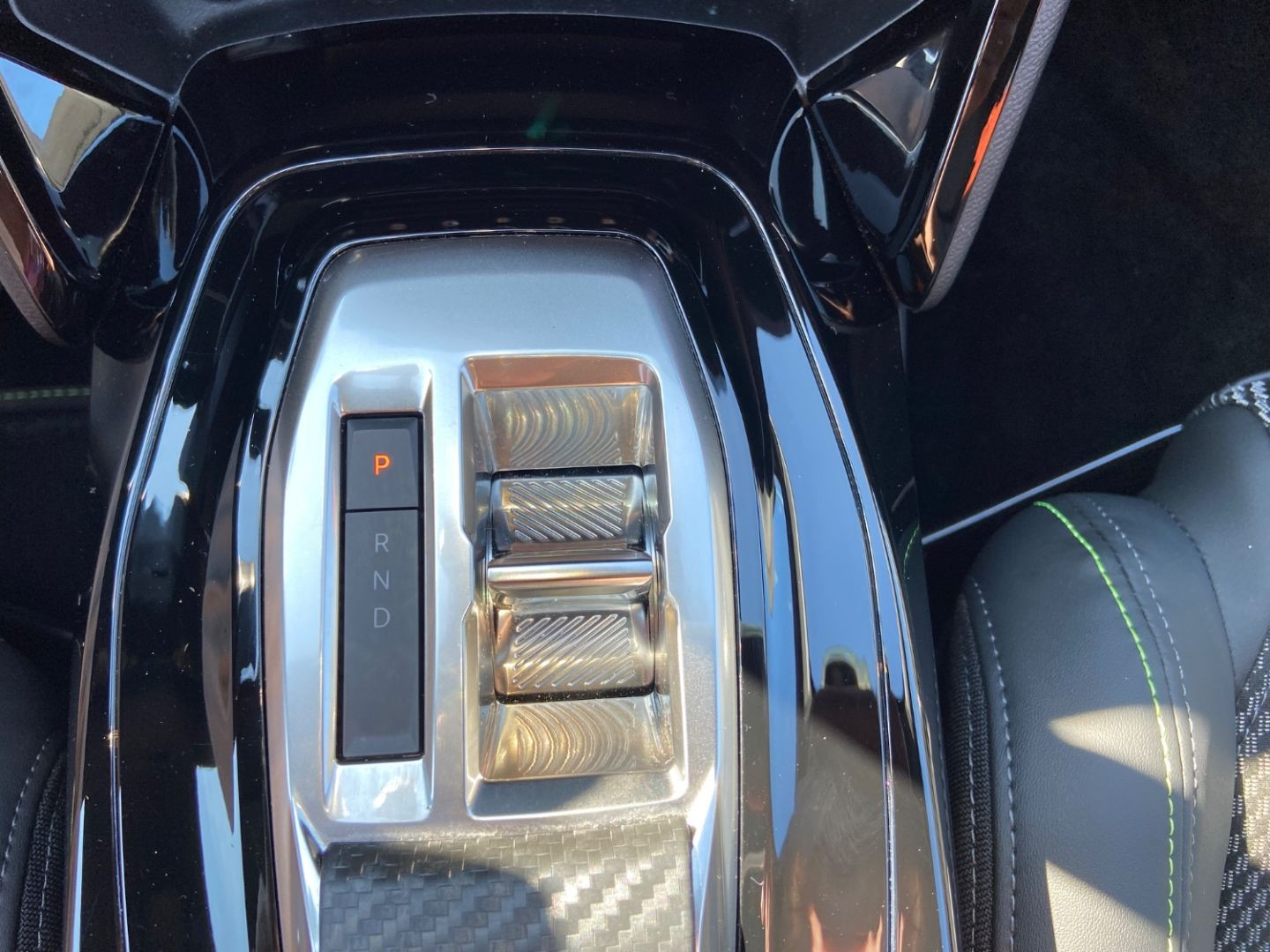 PEUGEOT 208 en vente à Cahors chez votre mandataire automobile