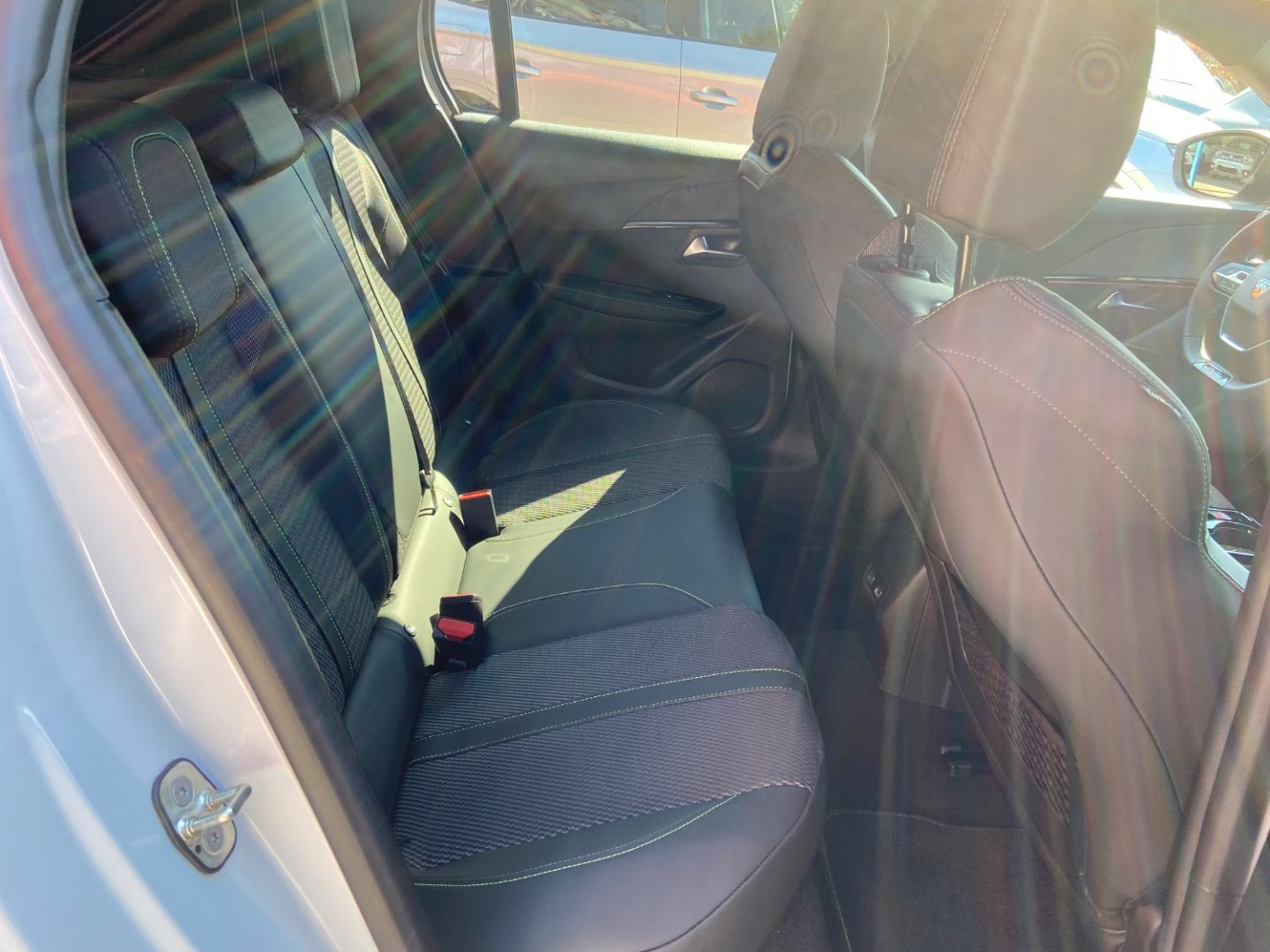 PEUGEOT 208 en vente à Cahors chez votre mandataire automobile