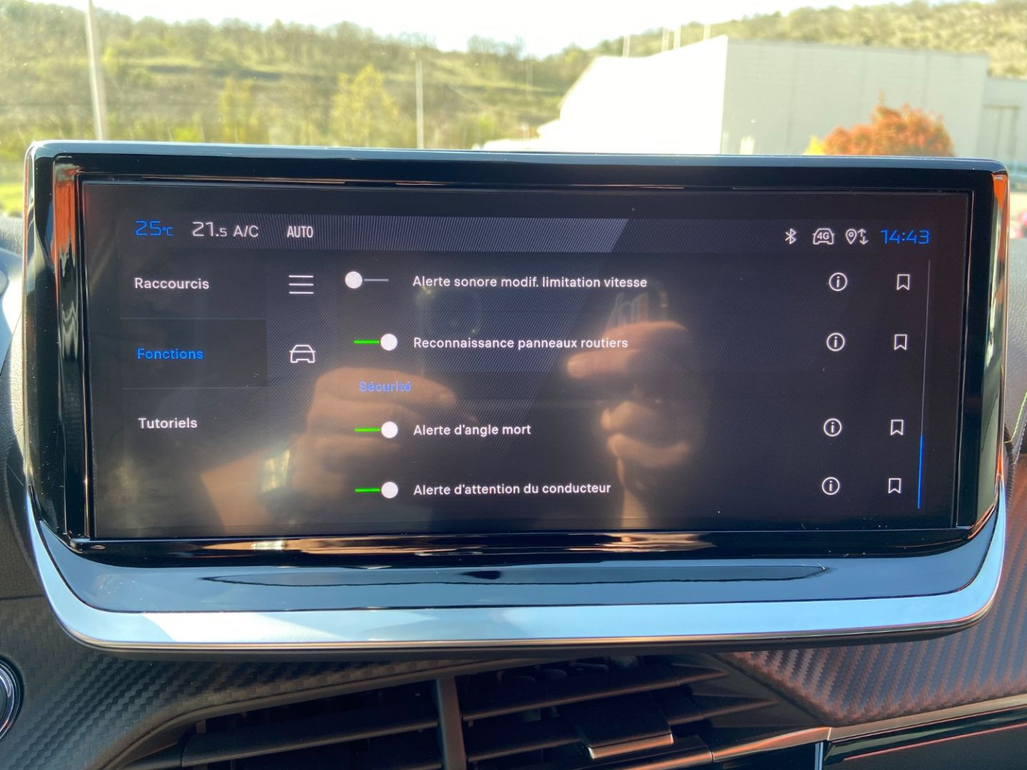 PEUGEOT 208 en vente à Cahors chez votre mandataire automobile