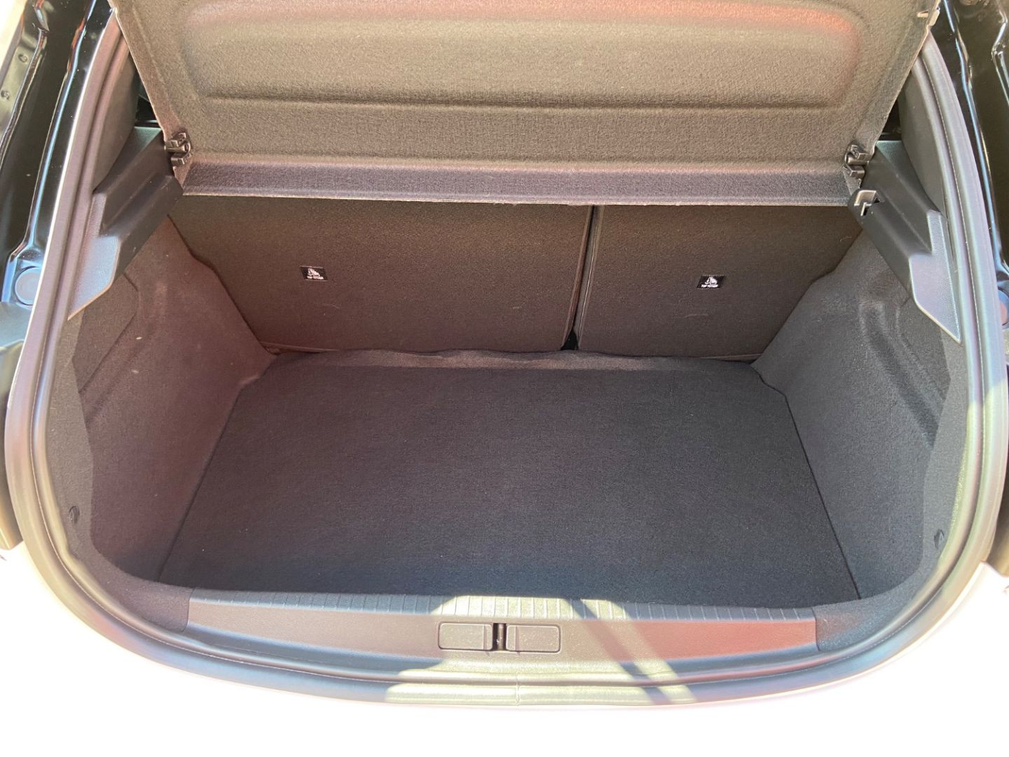 PEUGEOT 208 en vente à Cahors chez votre mandataire automobile