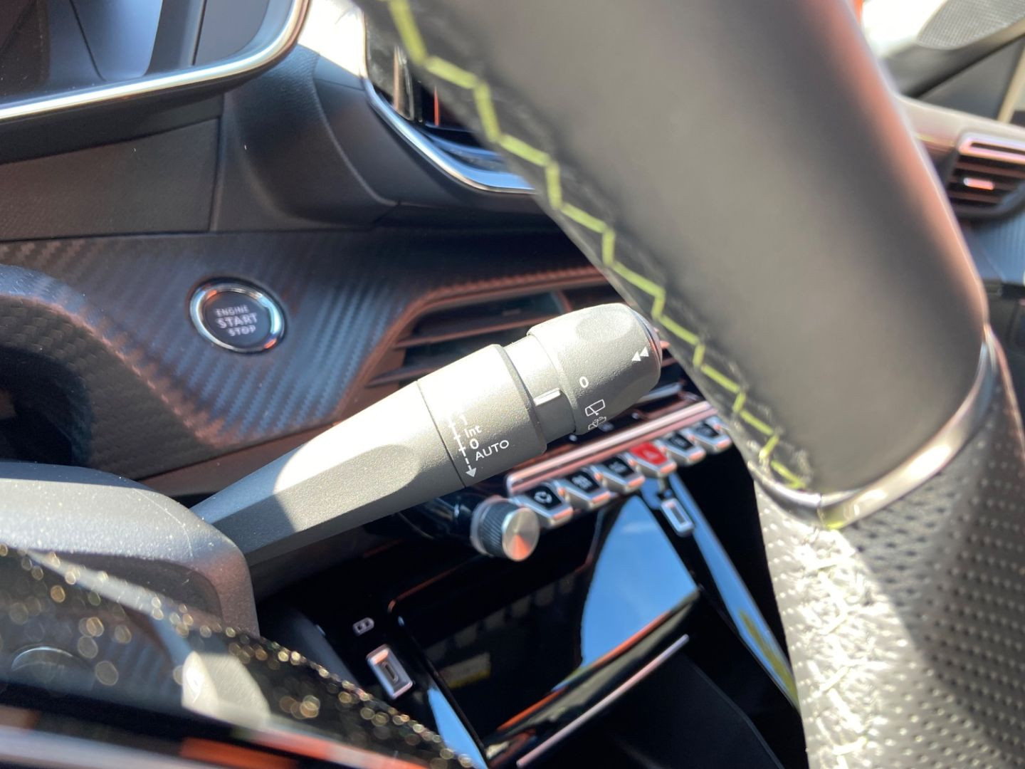 PEUGEOT 208 en vente à Cahors chez votre mandataire automobile