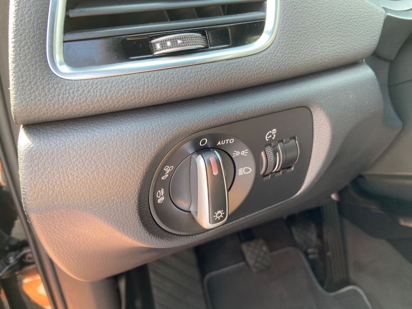 AUDI Q3 en vente à Cahors chez votre mandataire automobile