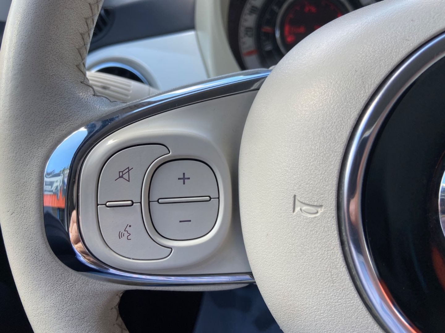 FIAT 500 C en vente à Cahors chez votre mandataire automobile