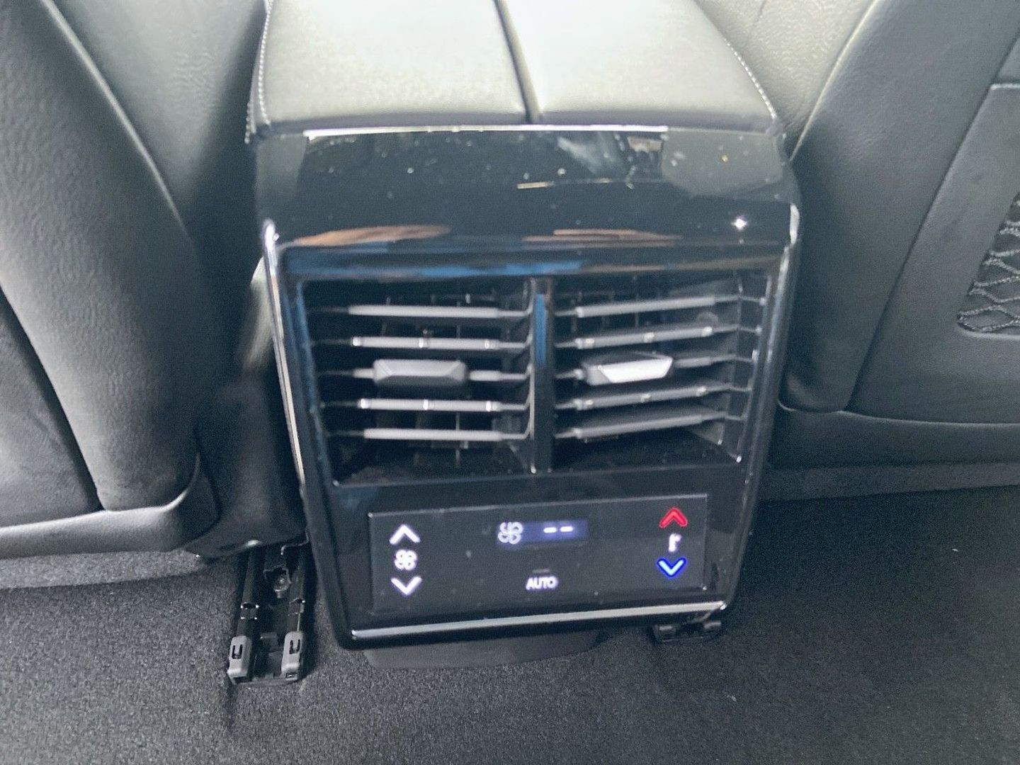 DS DS7 en vente à Cahors chez votre mandataire automobile