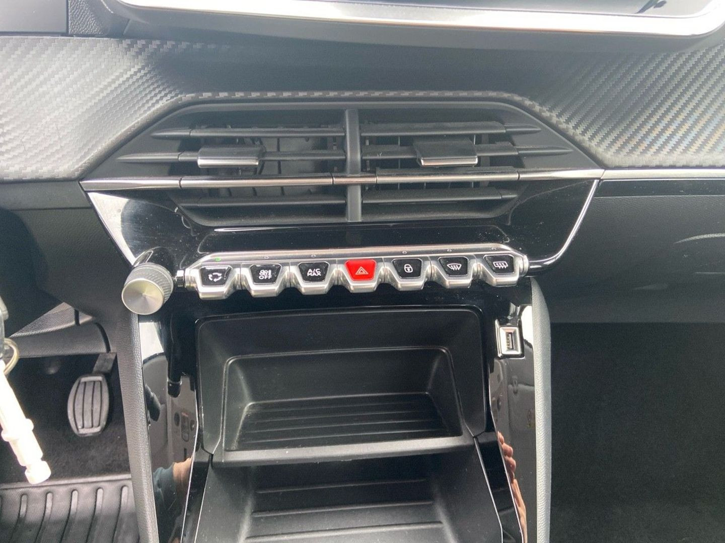 PEUGEOT 208 Affaire en vente à Cahors chez votre mandataire automobile