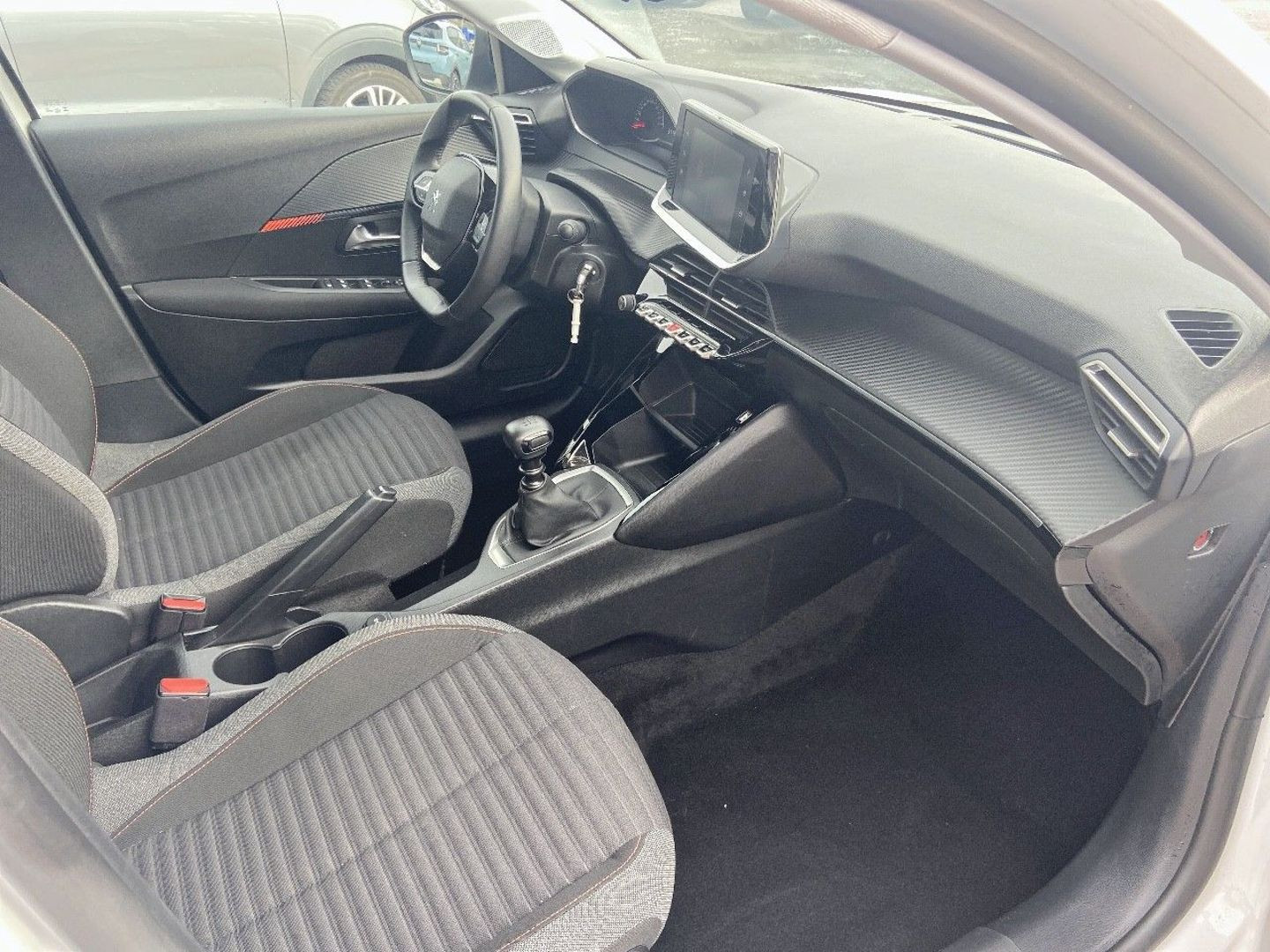 PEUGEOT 208 Affaire en vente à Cahors chez votre mandataire automobile