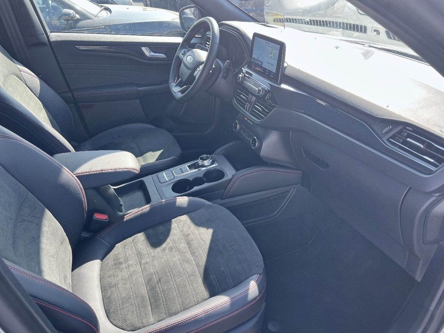 FORD Kuga en vente à Cahors chez votre mandataire automobile