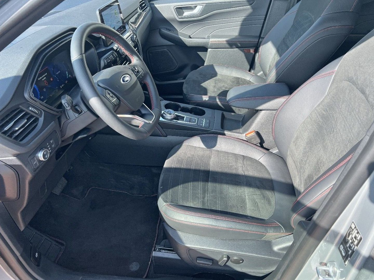 FORD Kuga en vente à Cahors chez votre mandataire automobile