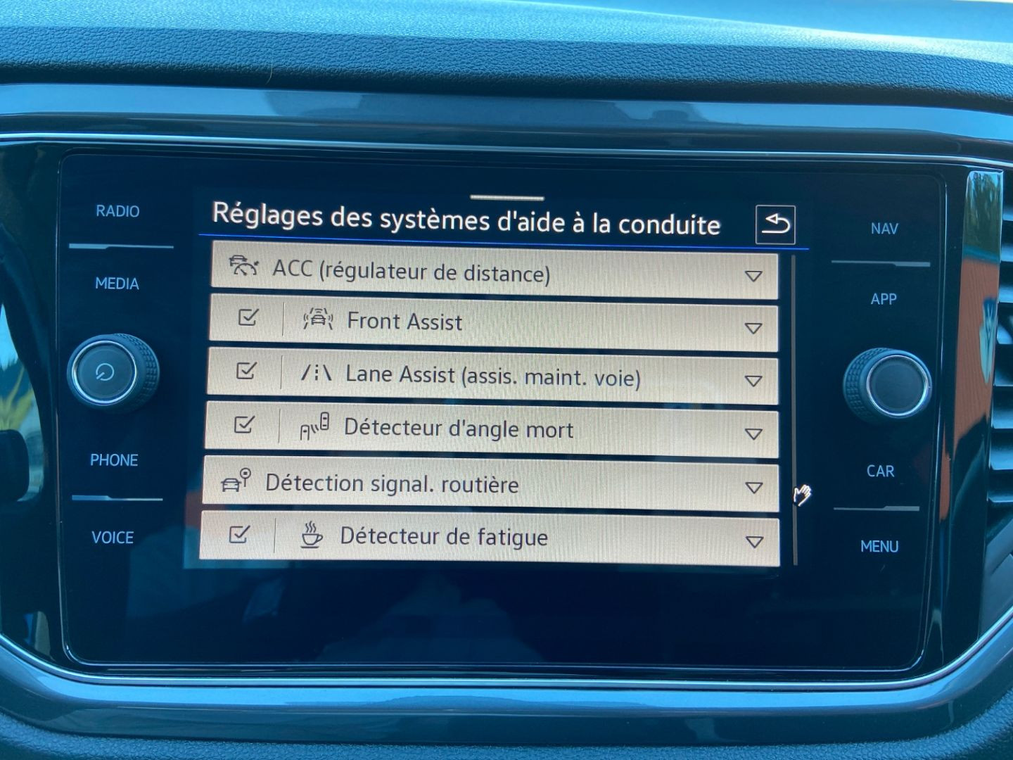 VOLKSWAGEN T-Roc en vente à Cahors chez votre mandataire automobile