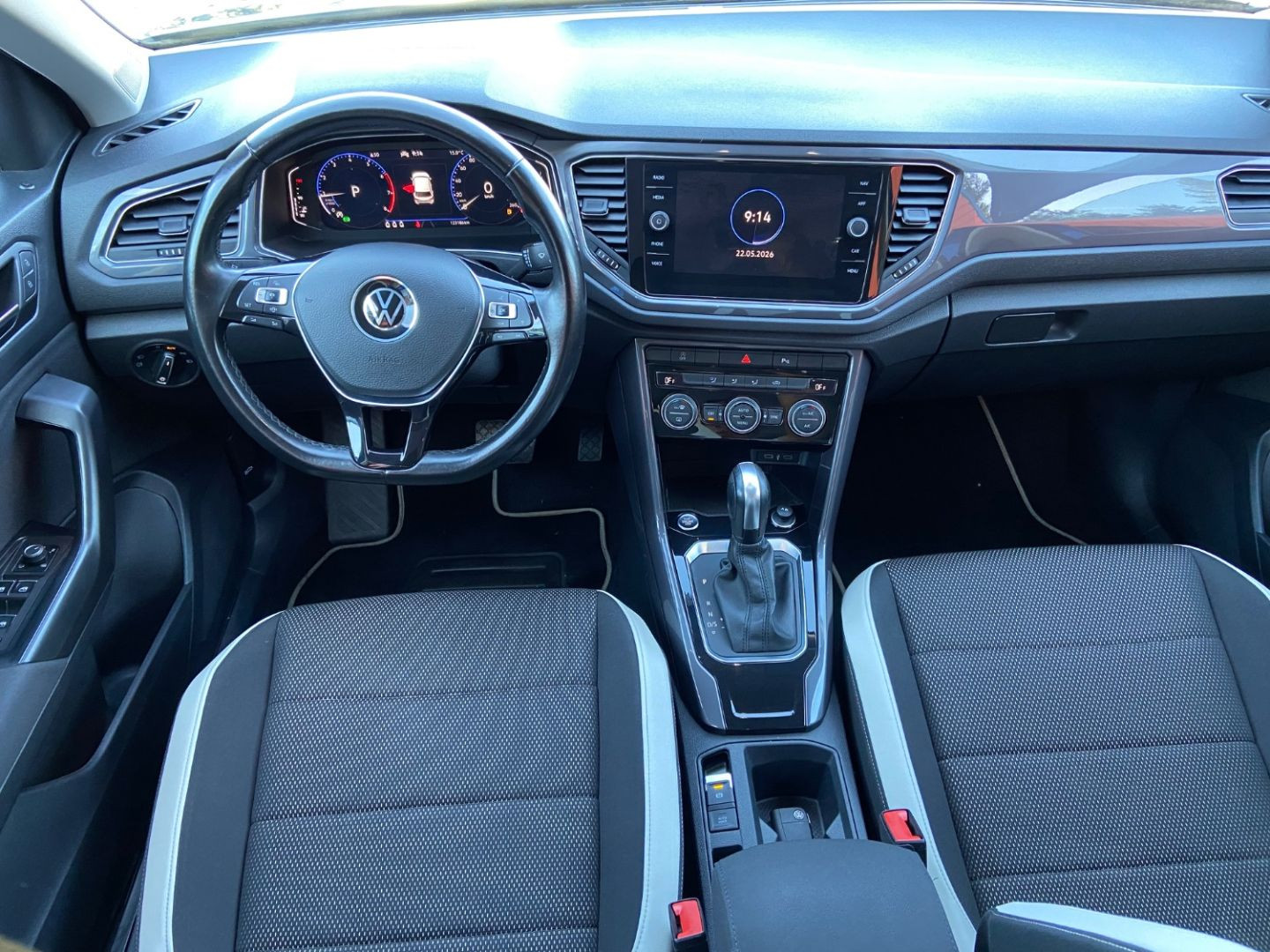 VOLKSWAGEN T-Roc en vente à Cahors chez votre mandataire automobile