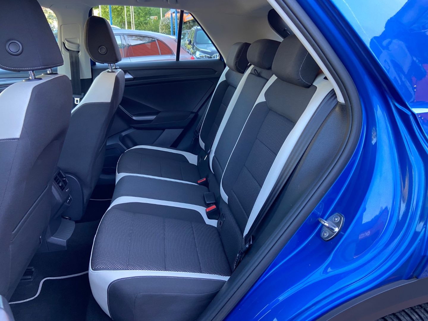 VOLKSWAGEN T-Roc en vente à Cahors chez votre mandataire automobile