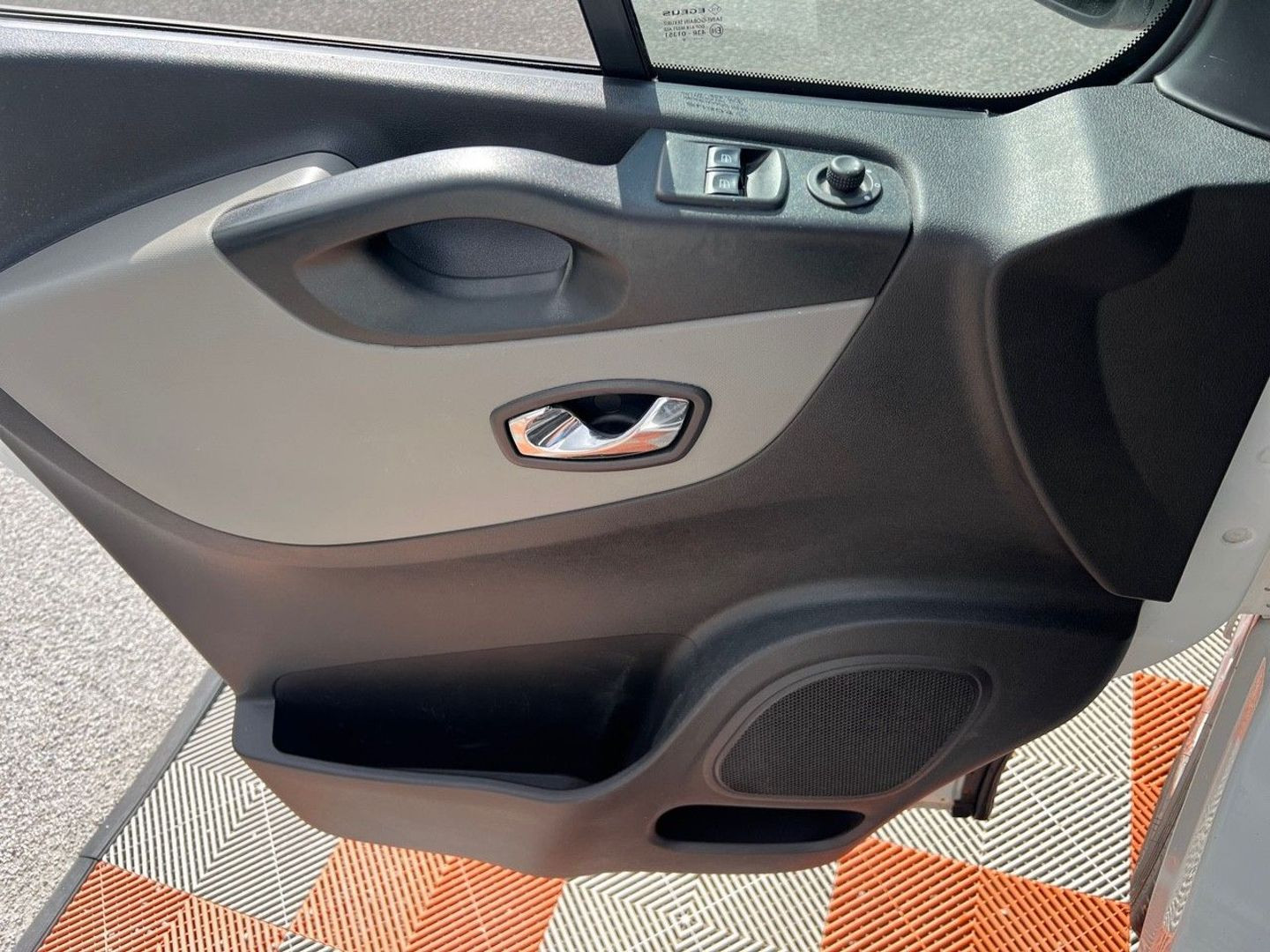 RENAULT TRAFIC FOURGON en vente à Cahors chez votre mandataire automobile