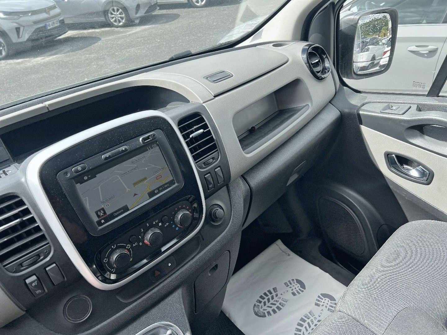 RENAULT TRAFIC FOURGON en vente à Cahors chez votre mandataire automobile