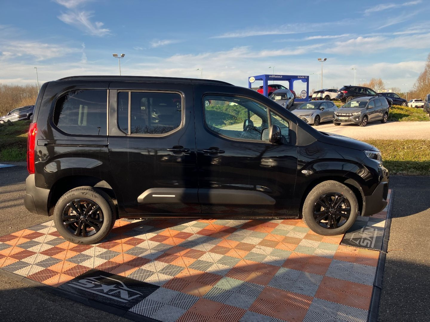 CITROEN Berlingo en vente à Cahors chez votre mandataire automobile