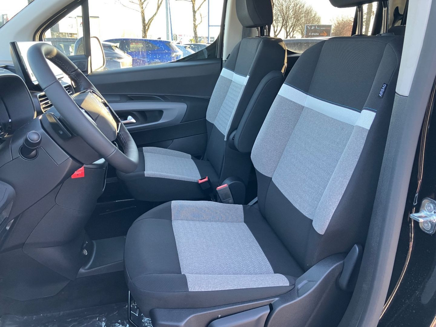 CITROEN Berlingo en vente à Cahors chez votre mandataire automobile