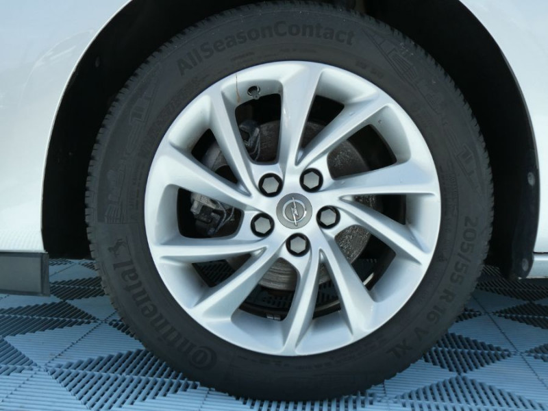 Photo 36 de l'offre de OPEL ASTRA SPORTS TOURER VI 1.2 TURBO 130 BVM6 EDITION GPS à 14950€ chez Mérignac auto