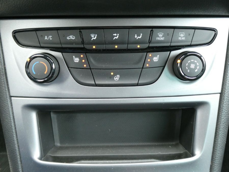 Photo 27 de l'offre de OPEL ASTRA SPORTS TOURER VI 1.2 TURBO 130 BVM6 EDITION GPS à 14950€ chez Mérignac auto