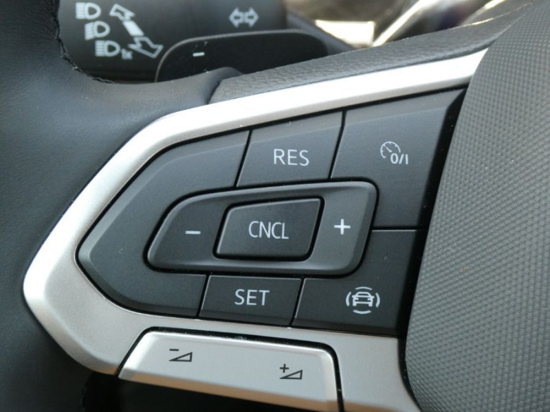 Photo 31 de l'offre de VOLKSWAGEN TAIGO 1.0 TSI 110 BVA7 PACK GPS CLIM Auto SC Privacy Glass à 20950€ chez Mérignac auto